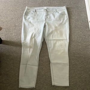Old Navy light wash jeans